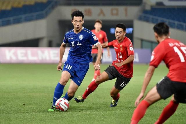 中超半程小结：双雄争霸到四强比拼 更新换代来临