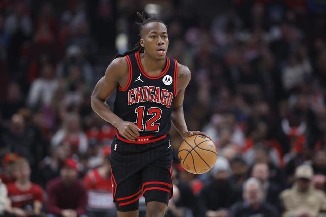 俱乐部杯-刘泽一16+9浙江胜吉林 吴昌泽9+12