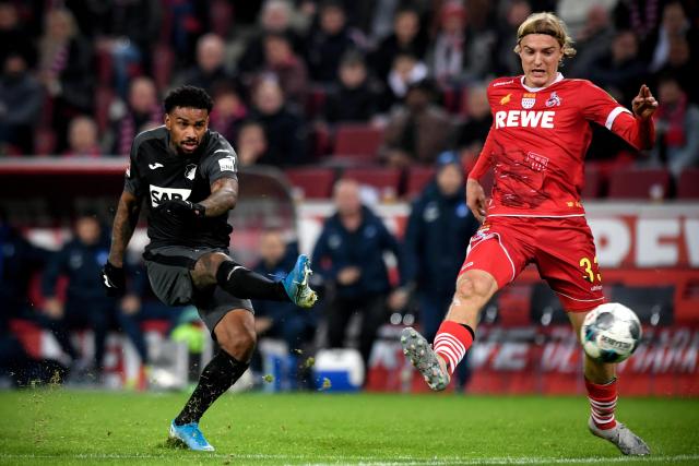 哈格里夫斯：琼斯的场上位置有点靠后