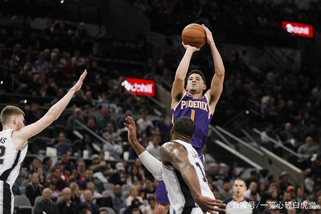 崔永熙31+10广州胜浙江 高登31分四川不敌北控