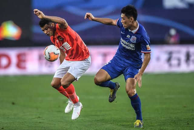 郑薇：朝鲜主力中锋缺阵 我们临时打小球战术